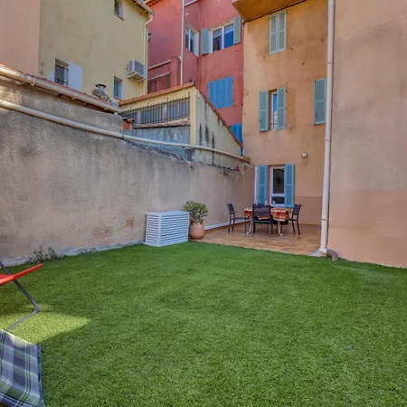 Apartment Le Patio Du Port - Appt Climatise Avec Jardin