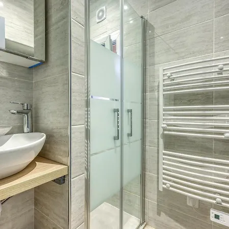 Lejlighed Le Patio Du Port - Appt Climatise Avec Jardin *