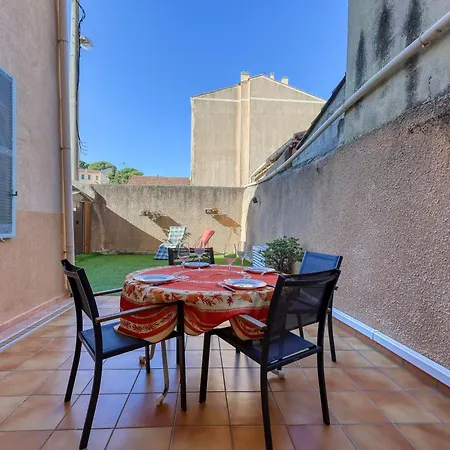 Le Patio Du Port - Appt Climatise Avec Jardin *